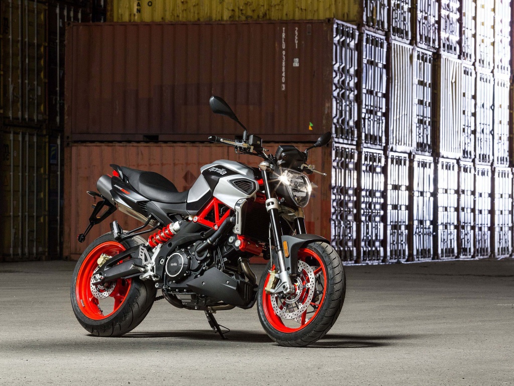 Фото мотоцикла Aprilia Shiver 900